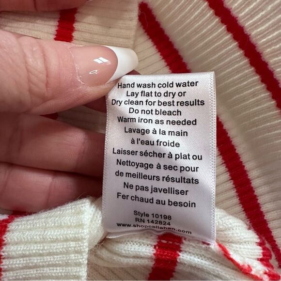 Callahan Lucy Red & White Stripe Turtleneck Short Sleeve Cropped Sweater Size XS - Picture 11 of 11